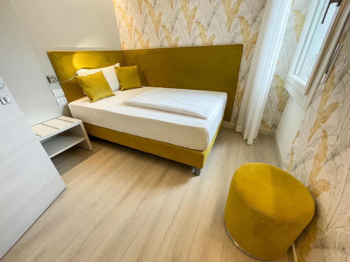 Hotel Stella Alpina Мальчезине Экстерьер фото
